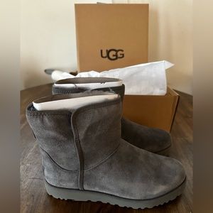 BRAND NEW UGG boots COREY II